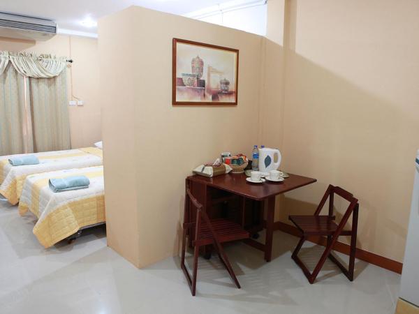 PR Place Hotel : photo 2 de la chambre chambre lits jumeaux deluxe