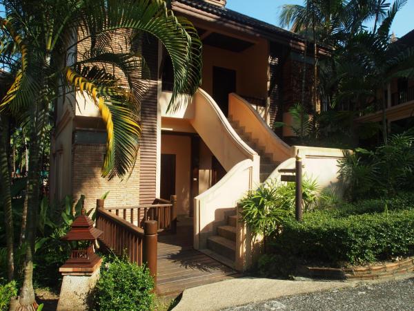 Khaolak Palm Beach Resort : photo 9 de la chambre chambre double ou lits jumeaux deluxe - vue sur montagne