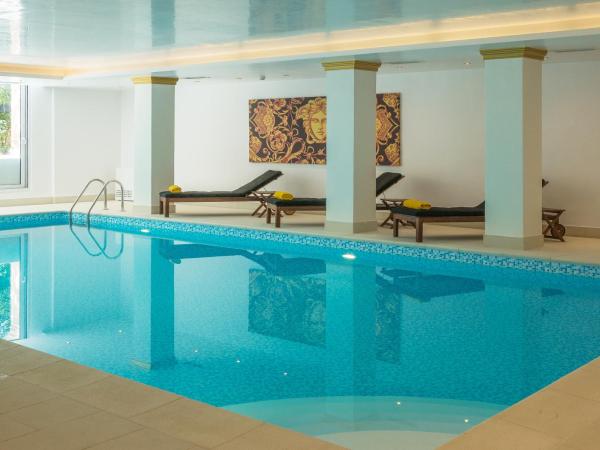 Theoxenia Residence : photo 1 de la chambre suite avec accès au spa