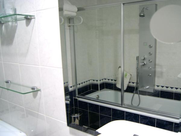 Hotel Molinos : photo 4 de la chambre chambre triple