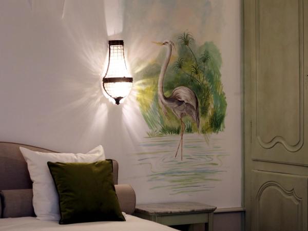 Au Jeu de Paume : photo 2 de la chambre chambre double deluxe avec baignoire