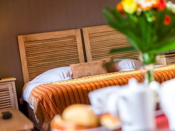 Almoria Hôtel & SPA : photo 2 de la chambre chambre double - vue sur jardin