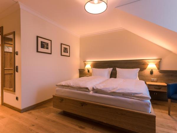 Hotel & Gaststätte zum Erdinger Weißbräu : photo 5 de la chambre chambre simple supérieure