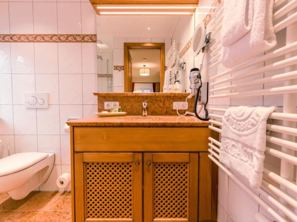 Hotel & Gaststätte zum Erdinger Weißbräu : photo 5 de la chambre chambre simple standard