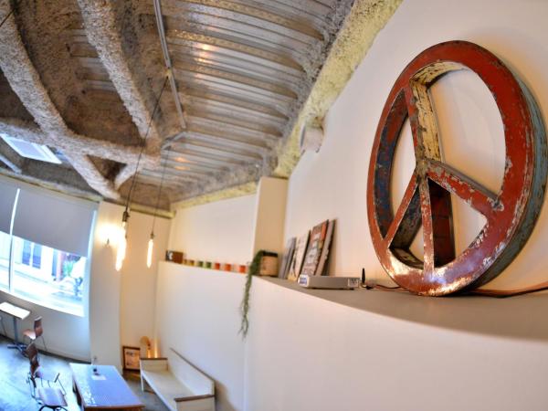 almond hostel & cafe Shibuya : photo 4 de la chambre 2 lits superposés dans dortoir mixte