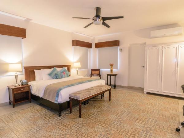 Hotel Boutique Real San Juan Center : photo 4 de la chambre suite familiale