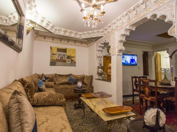 Dar Mfaddel : photo 7 de la chambre chambre double avec salle de bains privative