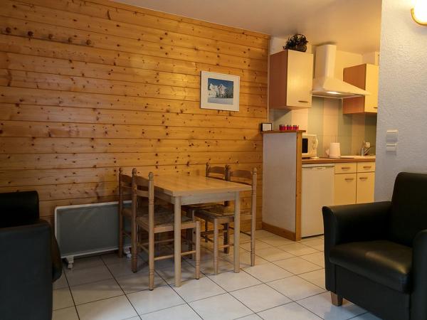 Hôtel et Chalet Au Coin Du Feu Chilly Powder : photo 3 de la chambre appartement standard