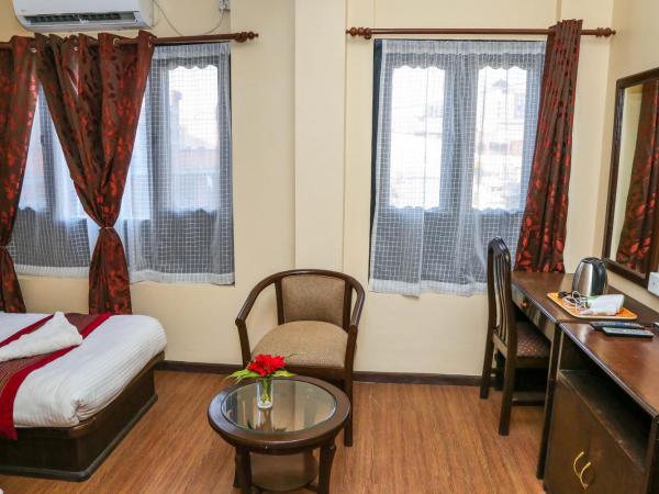 Hotel Namtso : photo 3 de la chambre chambre deluxe double ou lits jumeaux