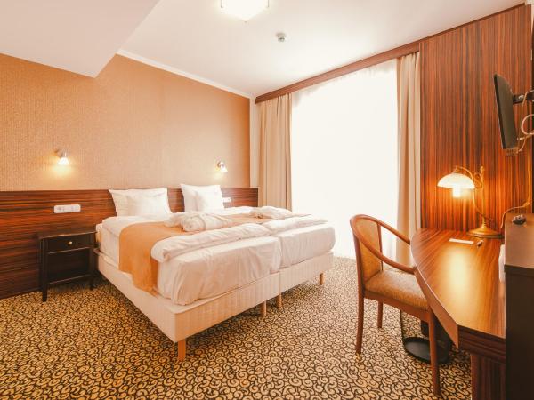Park Hotel Hévíz : photo 5 de la chambre chambre double ou lits jumeaux premium