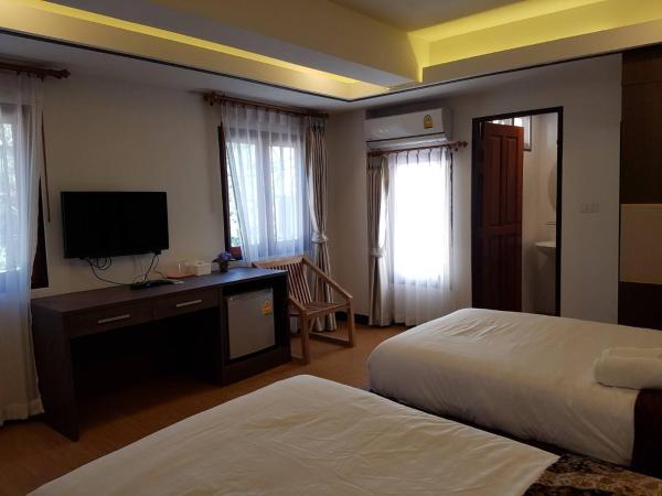 CHORLADA LANNA HOTEL : photo 8 de la chambre chambre lits jumeaux deluxe