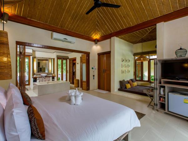 Bangsak Village - Adults Only - SHA Extra Plus : photo 5 de la chambre chalet