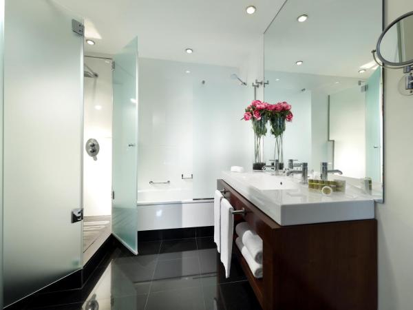 Eurostars Gran Via : photo 2 de la chambre suite junior