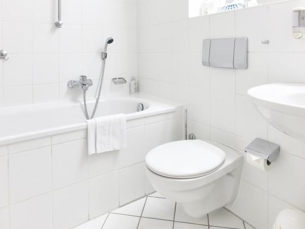 Opera Hotel Köln : photo 9 de la chambre chambre double ou lits jumeaux