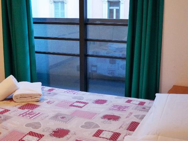 Caravaggio Apartments : photo 2 de la chambre appartement 1 chambre avec balcon