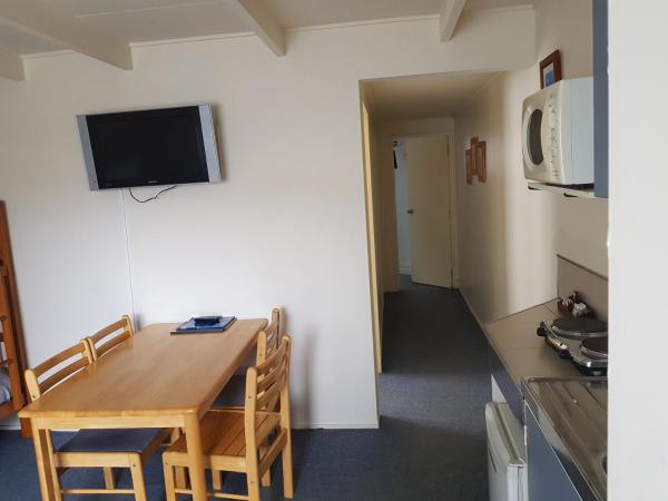 Camellia Court Family Motel : photo 1 de la chambre appartement 2 chambres (6 adultes)