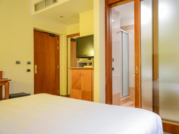 Hotel Master : photo 7 de la chambre chambre simple standard