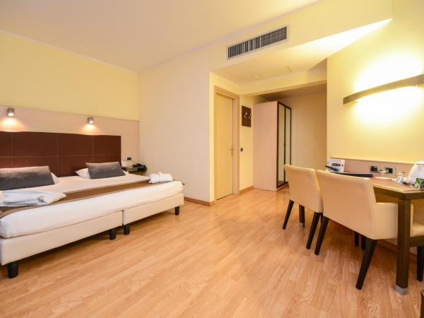 Hotel Master : photo 4 de la chambre chambre double supérieure