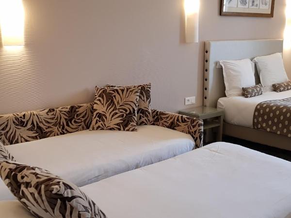 Hotel Du Pont Vieux : photo 7 de la chambre chambre familiale standard