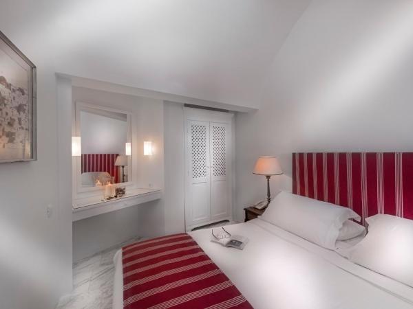 Aigialos Luxury Traditional Settlement : photo 3 de la chambre suites panoramiques - vue sur coucher de soleil