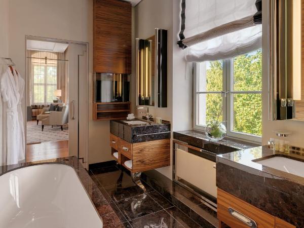 Bilderberg Bellevue Hotel Dresden : photo 3 de la chambre suite junior 1 chambre lit king-size deluxe