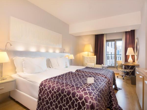 Akra V Hotel : photo 3 de la chambre hébergement v casual - vue sur ville