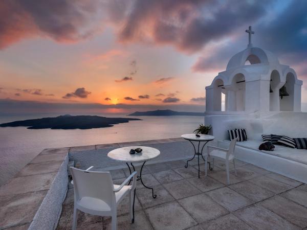 Aigialos Luxury Traditional Settlement : photo 1 de la chambre résidences authentiques santorinia