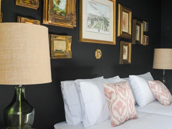 Mo House : photo 2 de la chambre chambre double avec balcon