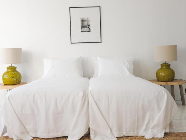 Mo House : photo 6 de la chambre chambre double - vue sur fleuve