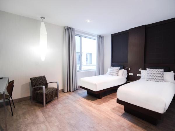 Petit Palace President Castellana : photo 6 de la chambre chambre quadruple (4 adultes)