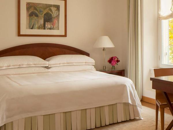 Four Seasons Hotel Milano : photo 4 de la chambre chambre lit king-size premium