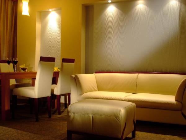 Hotel HP Park Poznań Malta Sport : photo 2 de la chambre appartement (1 lit queen-size) avec vue sur le lac