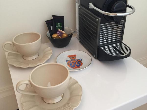 Demeure d'Hôtes Haec Otia : photo 5 de la chambre chambre double - vue sur jardin