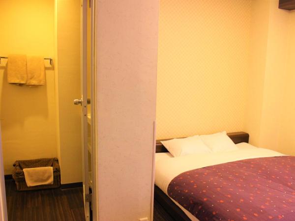 K's House Tokyo Oasis - Quality Hostel in Asakusa : photo 7 de la chambre chambre double avec douche