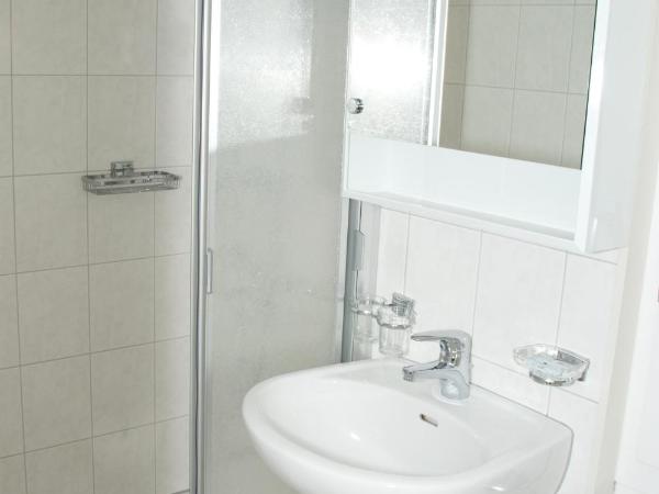 Chamanna Bed & Breakfast : photo 6 de la chambre chambre double supérieure