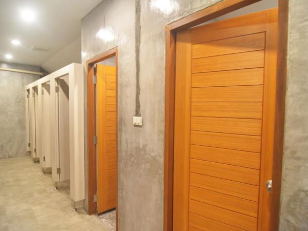 Lanta Hostel : photo 6 de la chambre lit simple dans dortoir de 4 lits