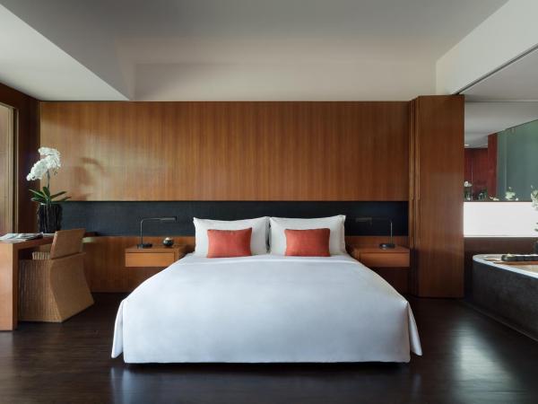 Anantara Chiang Mai Resort : photo 1 de la chambre suite avec vue sur rivière kasara