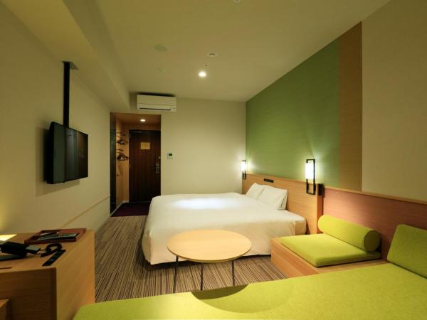 THE SINGULARI HOTEL & SKYSPA at UNIVERSAL STUDIOS JAPAN : photo 5 de la chambre chambre lit king-size supérieure avec canapé-lit - Étage supérieur - non-fumeurs - vue sur fleuve