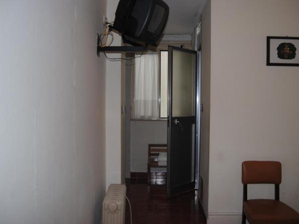 Hotel Peninsular- Porto : photo 9 de la chambre chambre double standard