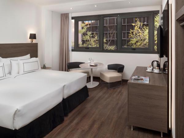 Melia Madrid Serrano : photo 3 de la chambre chambre double suprême