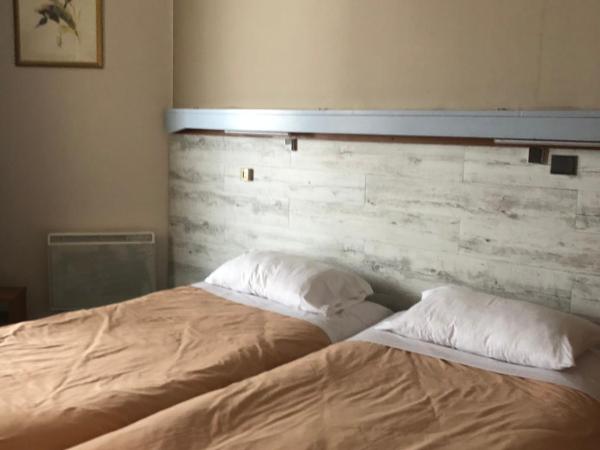 Hôtel Les Trappeurs : photo 1 de la chambre chambre double