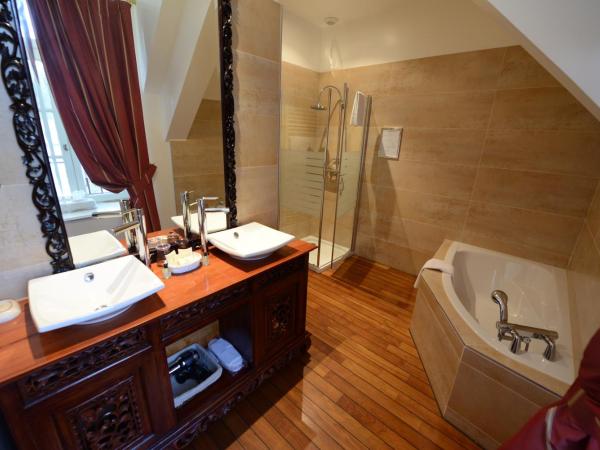 Chateau Du Boisniard : photo 8 de la chambre chambre luxe