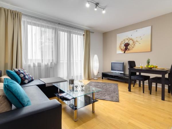 Quality Point Apartments : photo 4 de la chambre appartement 2 chambres avec balcon