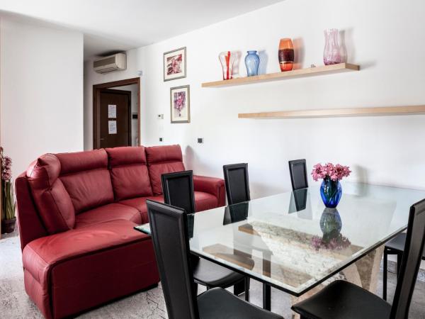 Bed & Breakfast Cesarina : photo 6 de la chambre chambre triple - vue sur jardin