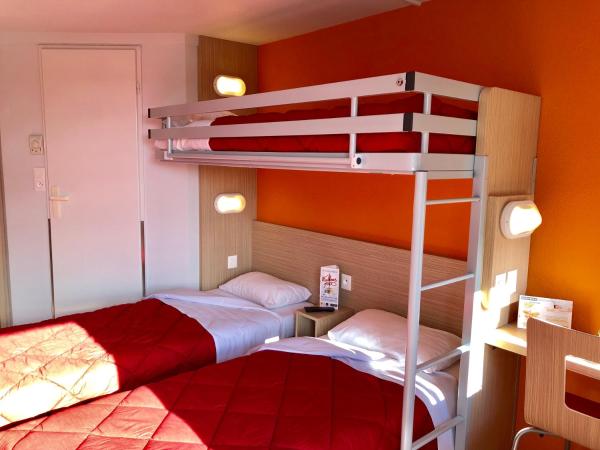 Premiere Classe Perpignan Sud : photo 6 de la chambre chambre triple