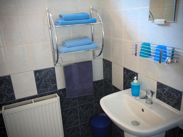 Ubytovani Nikol : photo 5 de la chambre chambre double ou lits jumeaux