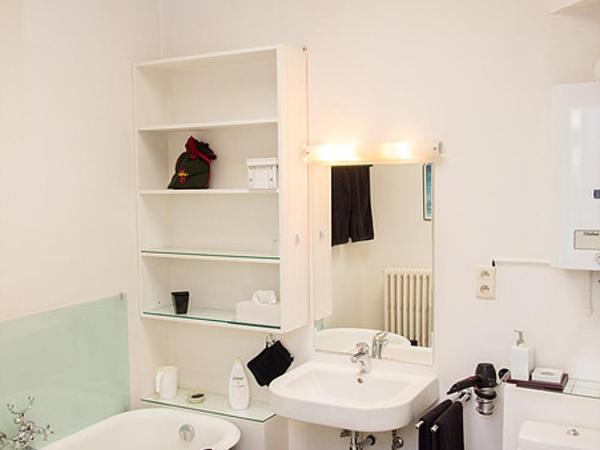 Huis Sint-Andriescruyse : photo 4 de la chambre chambre double deluxe avec baignoire