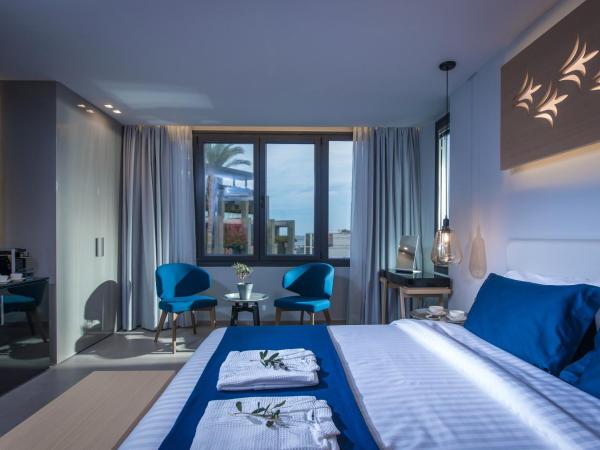 Lavris City Suites : photo 5 de la chambre suite supérieure - vue partielle sur mer