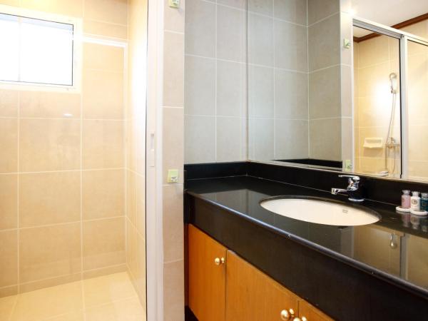 Chaidee Mansion : photo 4 de la chambre suite familiale 2 chambres