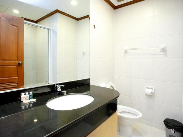 Chaidee Mansion : photo 3 de la chambre suite familiale 2 chambres